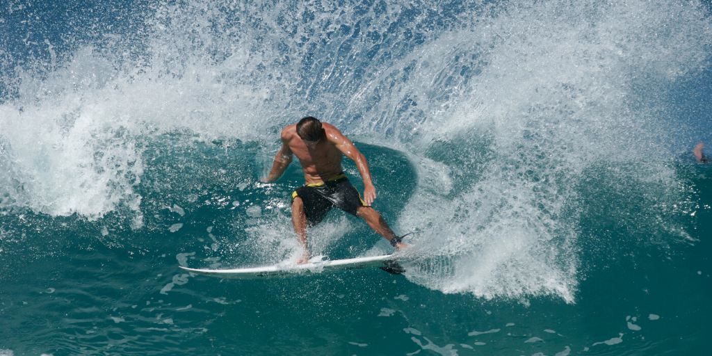 Surf Workout für kraftvolle Turns 2 Surfen Turns verbessern